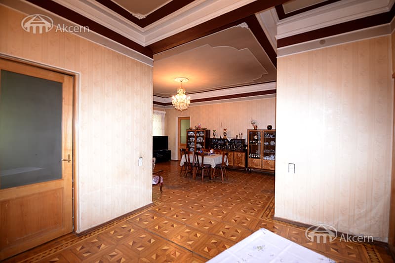 Особняк · 6 комн. · 600 м² · Нор Гехи