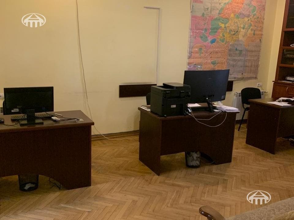 Բնակարան · 3 սեն. · 82 մ² · Կենտրոն