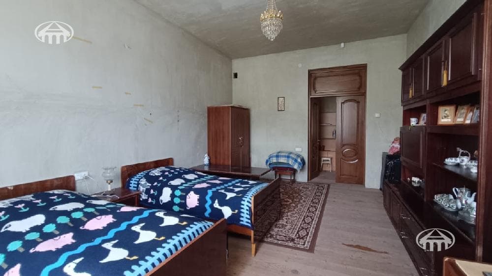 Квартира · 5 комн. · 227 м² · Гюмри