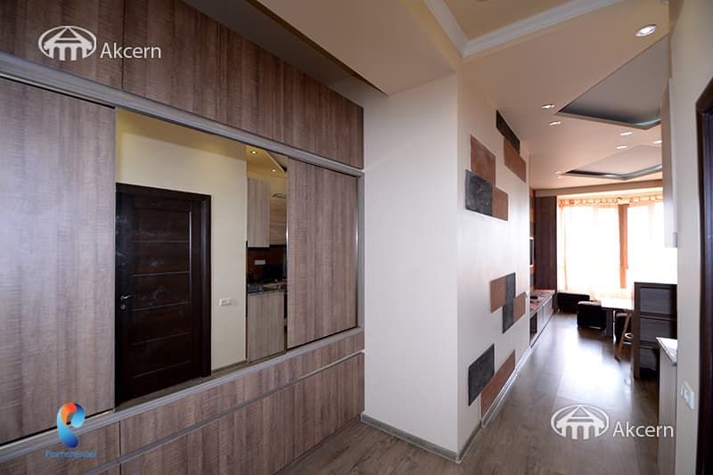 Квартира · 3 комн. · 67 м² · Арабкир