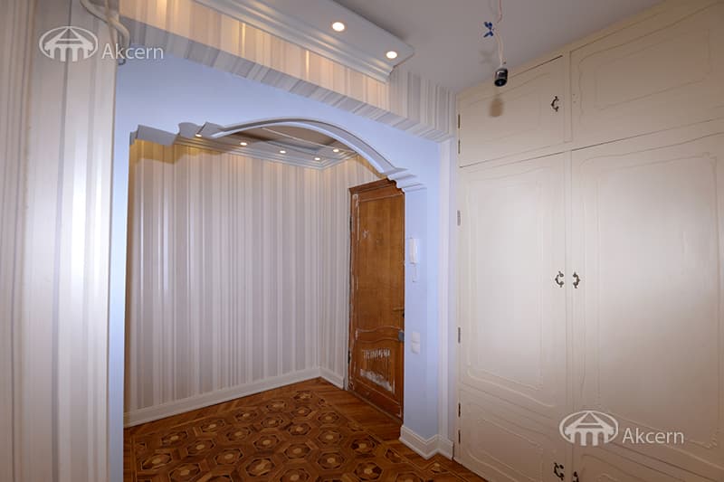 Apartment · 3 rooms · 94 m² · Arabkir