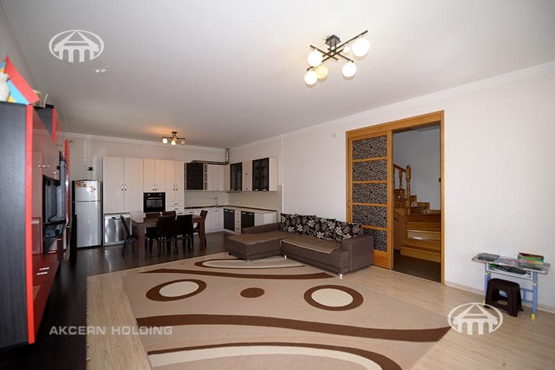 Mansion · 8 rooms · 607.5 m² · Qasax