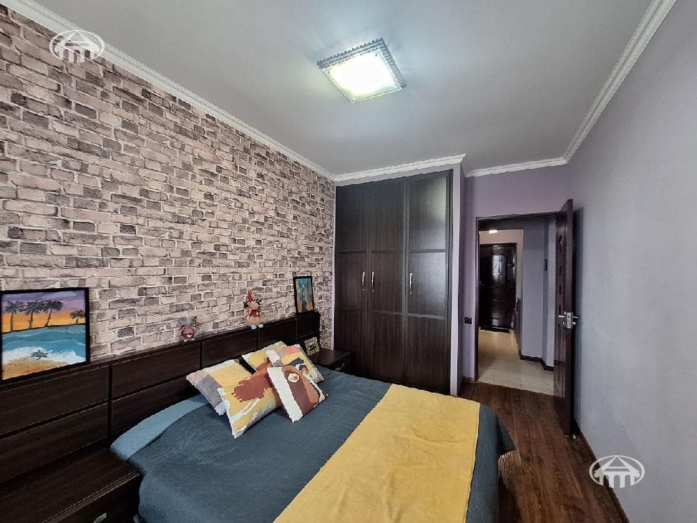 Apartment · 2 rooms · 65 m² · Kanaker-Zeytun