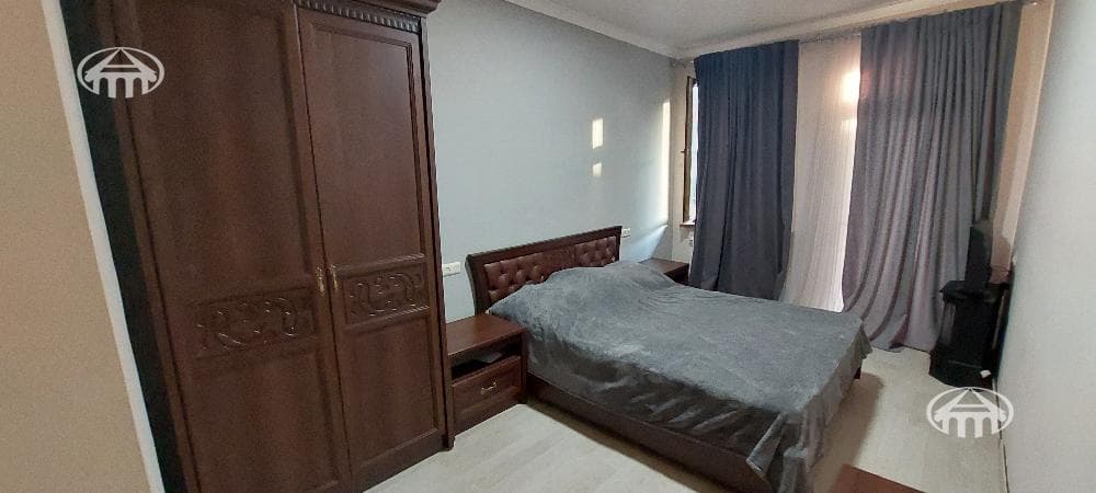 Дом · 6 комн. · 340 м² · Канакер-Зейтун