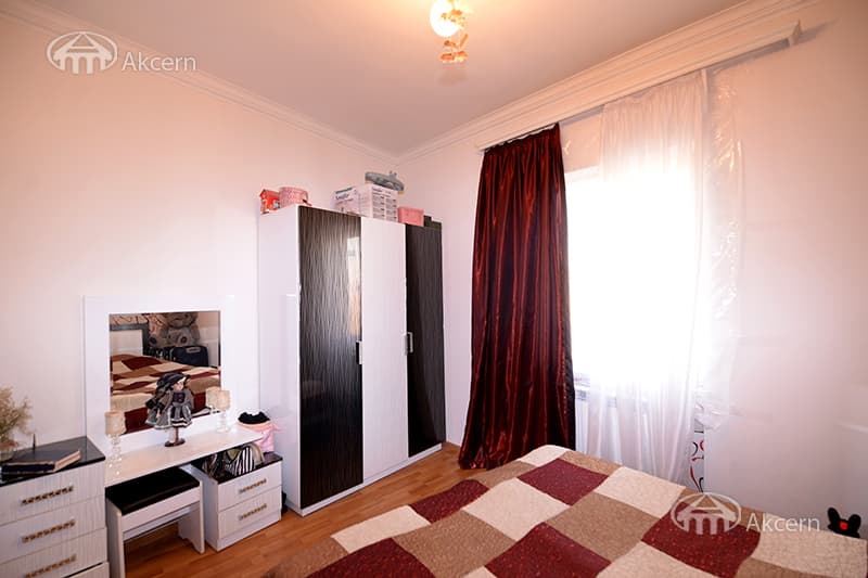 Квартира · 3 комн. · 120 м² · Кентрон