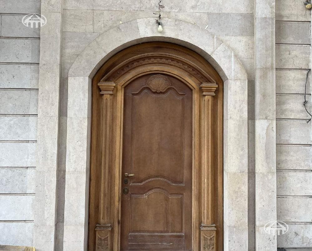 Առանձնատուն · 6 սեն. · 610 մ² · Նորք-Մարաշ