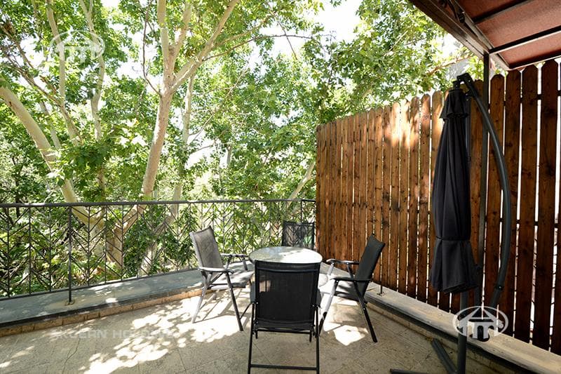 Apartment · 4 rooms · 254 m² · Kentron