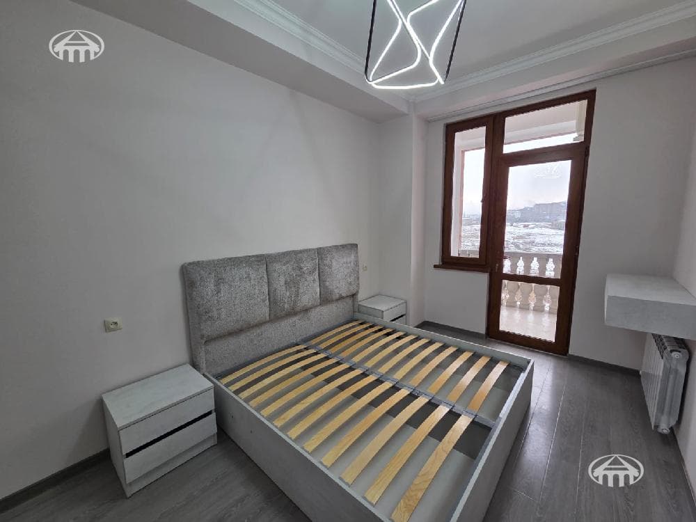 Квартира · 2 комн. · 56 м² · Арабкир