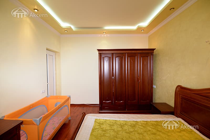 Особняк · 3 комн. · 160 м² · Кентрон