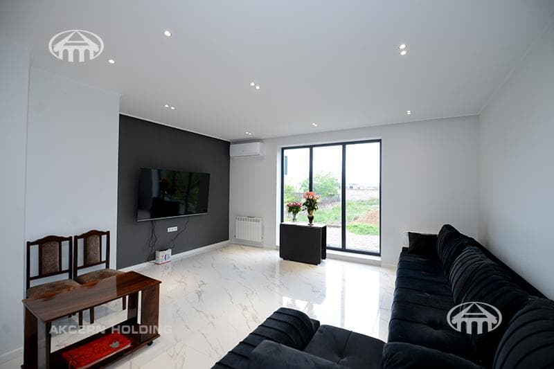 Mansion · 7 rooms · 228 m² · Zovuni
