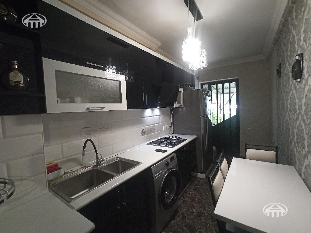 Квартира · 3 комн. · 73 м² · Малатия-Себастия