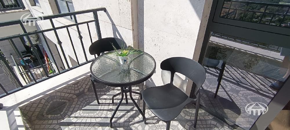 Apartment · 2 rooms · 54 m² · Kentron