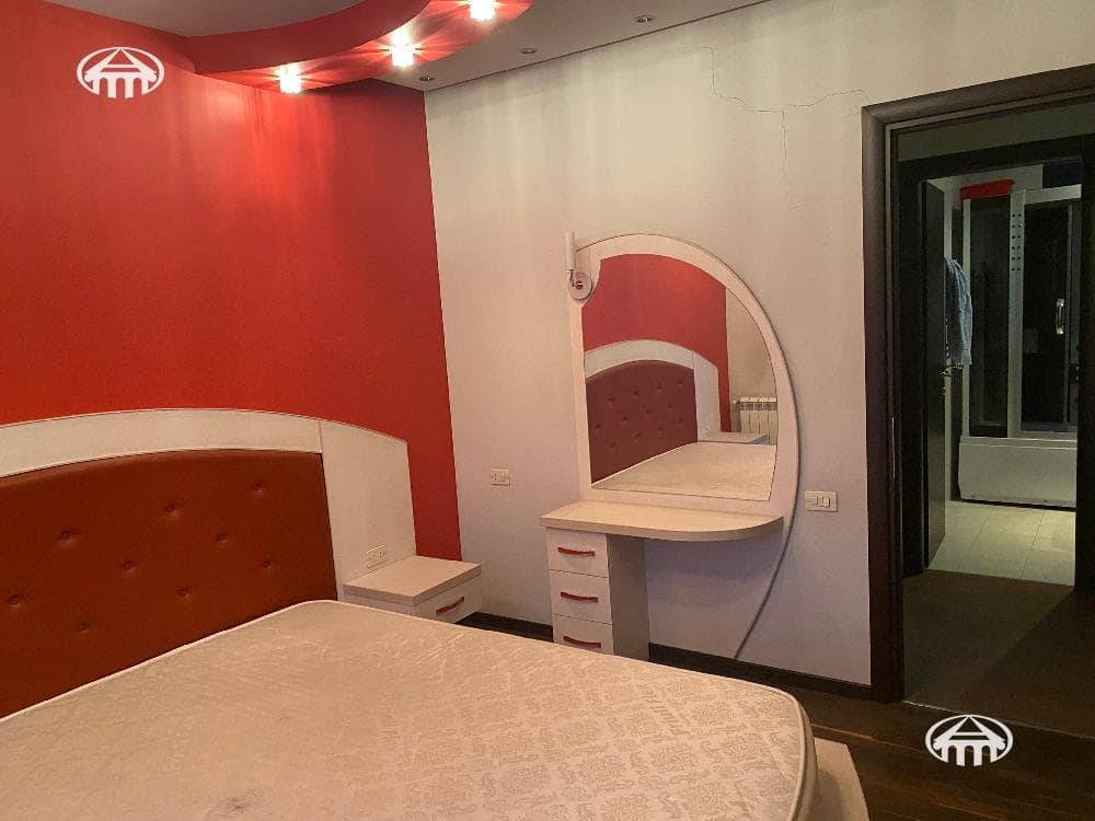 Квартира · 4 комн. · 162 м² · Арабкир