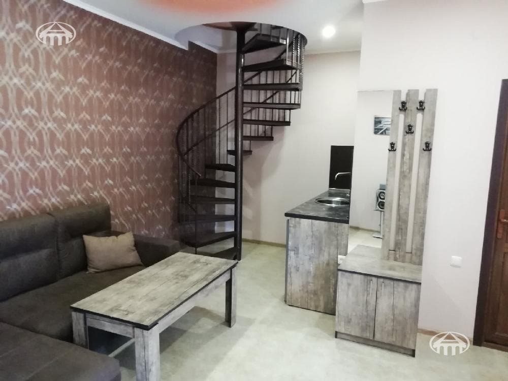 Hotel · 1,366 m² · Tsaghkadzor
