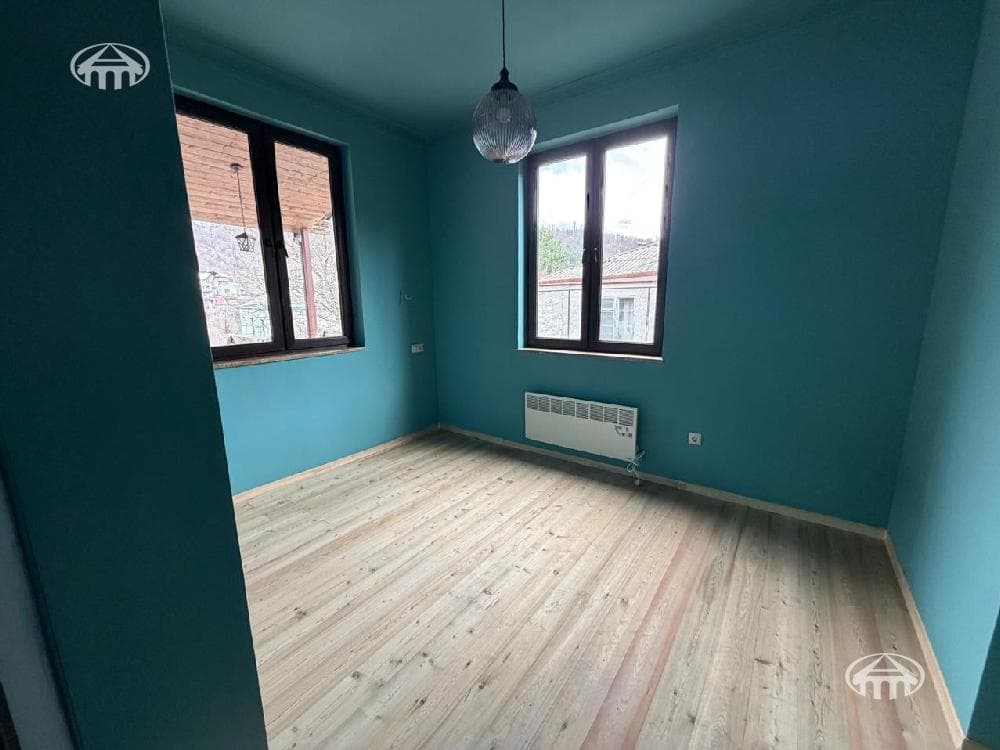 Առանձնատուն · 5 սեն. · 250 մ² · Դիլիջան