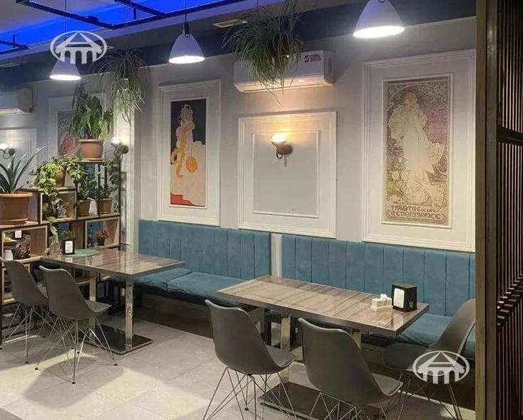 Restaurant · 219 m² · Artashat
