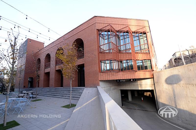 Office · 1,250 m² · Djrvej