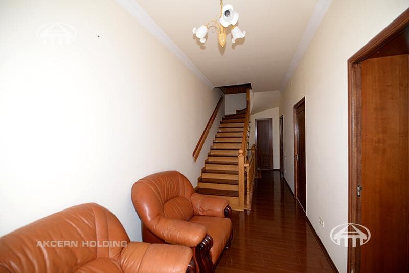 Mansion · 8 rooms · 607.5 m² · Qasax