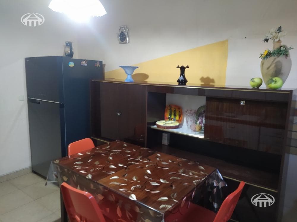 Дом · 5 комн. · 240 м² · Малатия-Себастия