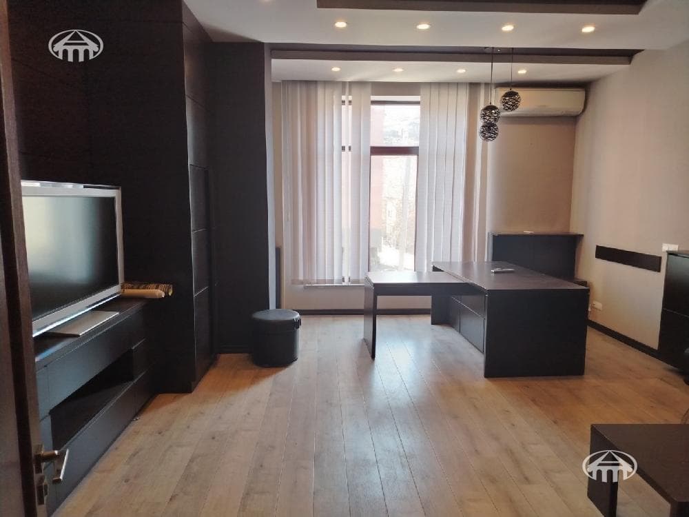 Այլ · 1567 մ² · Կենտրոն