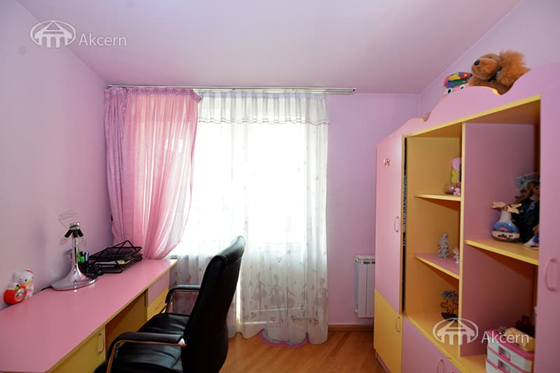 Apartment · 6 rooms · 234 m² · Arabkir