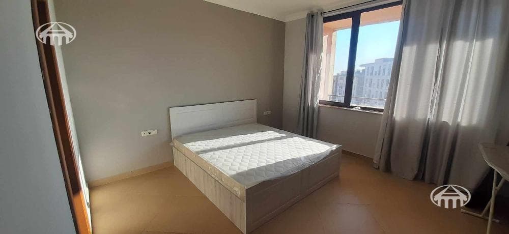 Квартира · 2 комн. · 85 м² · Кентрон