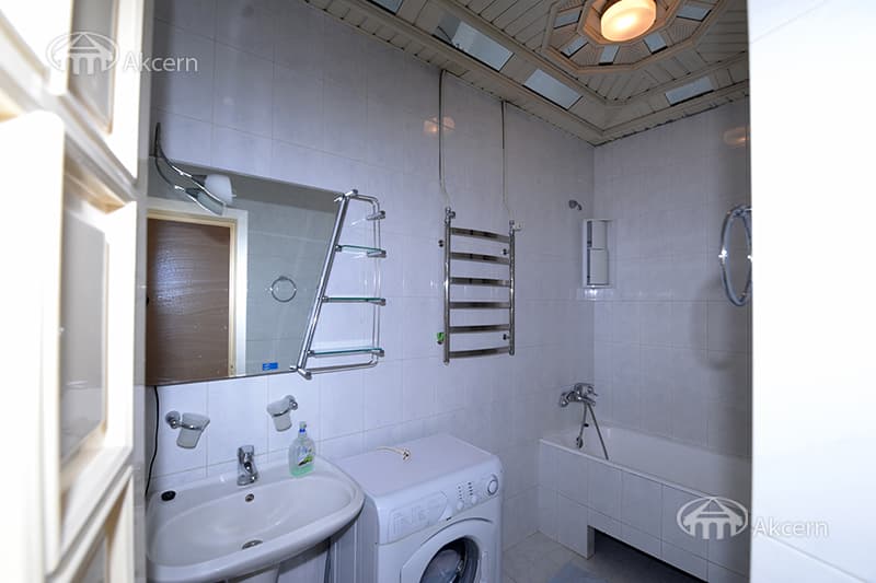 Квартира · 3 комн. · 97 м² · Кентрон