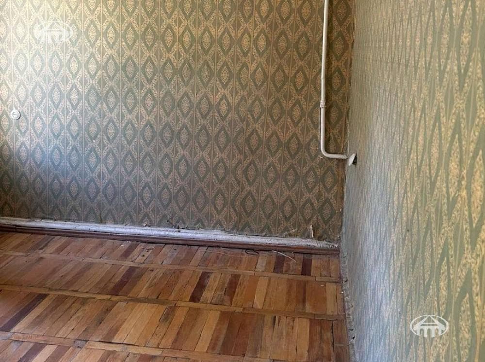 Առանձնատուն · 9 սեն. · 303 մ² · Ջերմուկ