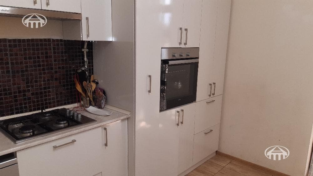 Дом · 5 комн. · 172 м² · Арабкир