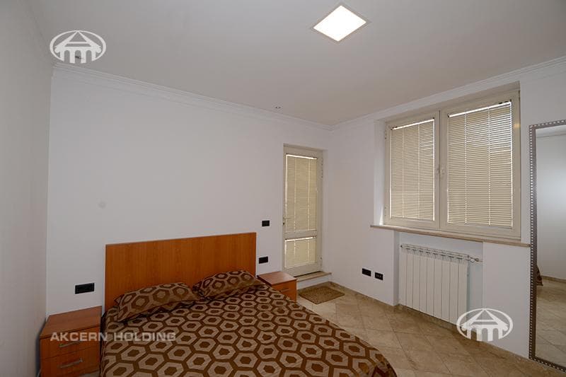 Apartment · 4 rooms · 254 m² · Kentron