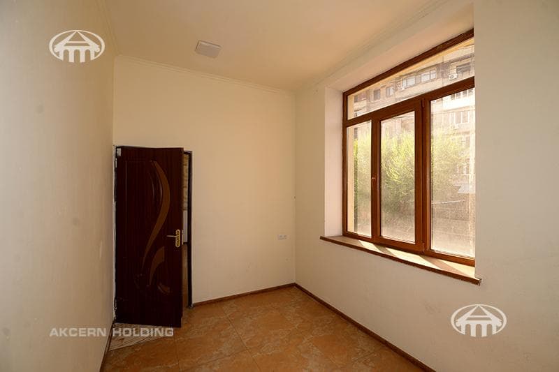 Retail · 192 m² · Malatia-Sebastia
