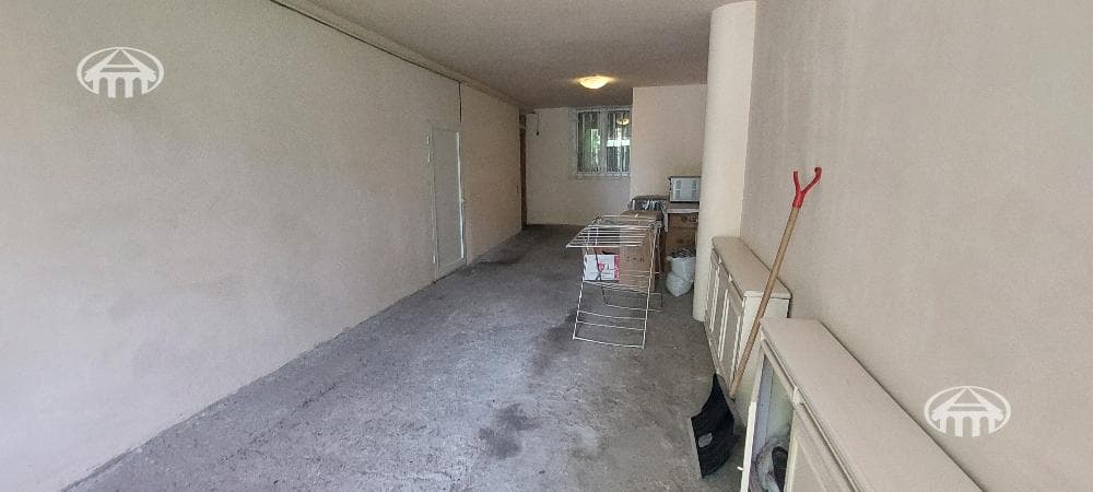 House · 5 rooms · 250 m² · Kanaker-Zeytun