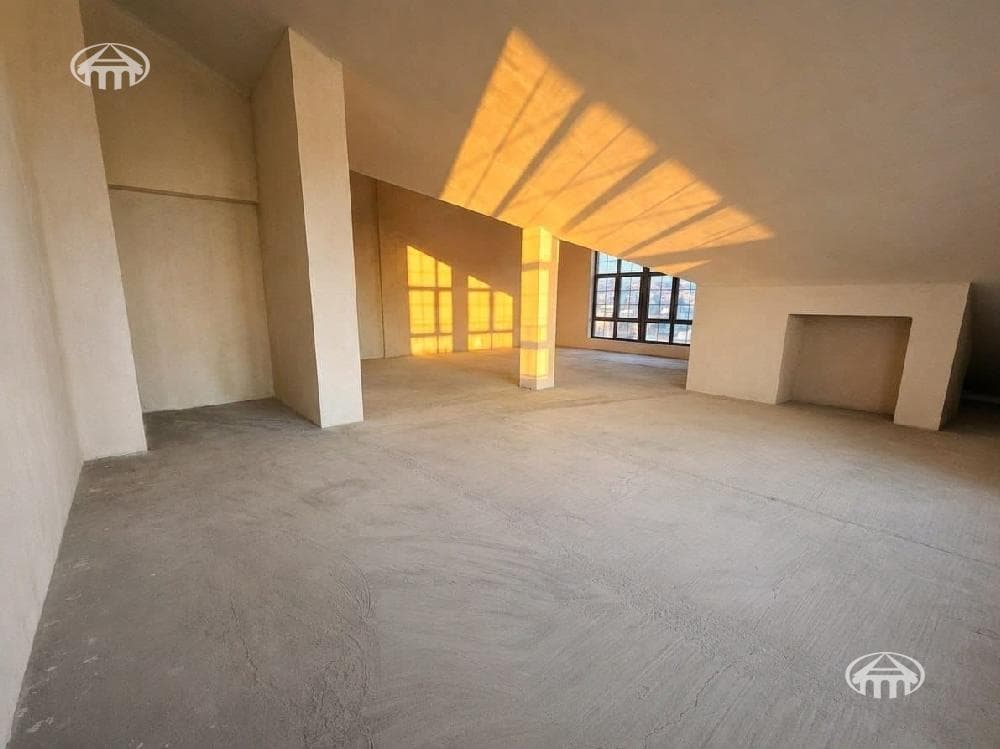 Квартира · 3 комн. · 130 м² · Нор-Норк