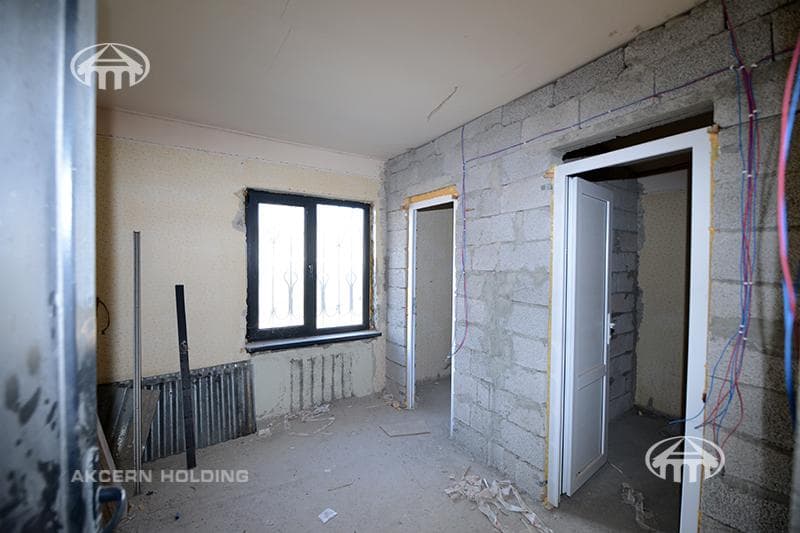 Особняк · 5 комн. · 350 м² · Гарни
