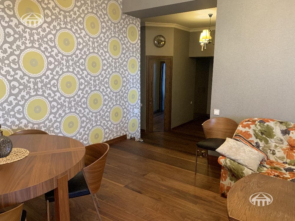 Квартира · 4 комн. · 114 м² · Арабкир