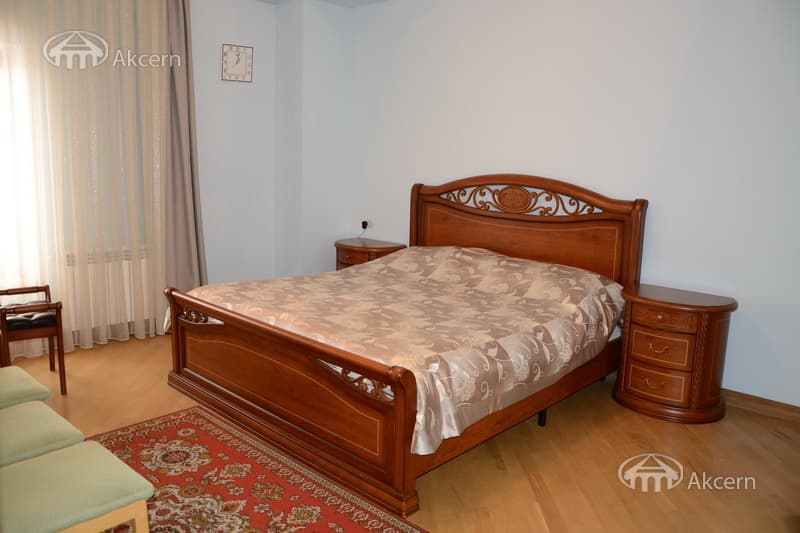 Квартира · 4 комн. · 187 м² · Кентрон