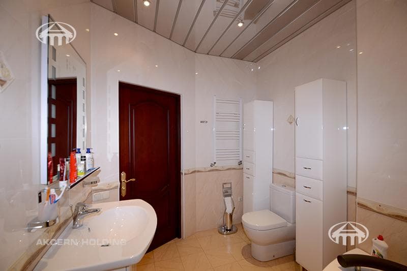 Квартира · 4 комн. · 197 м² · Арабкир