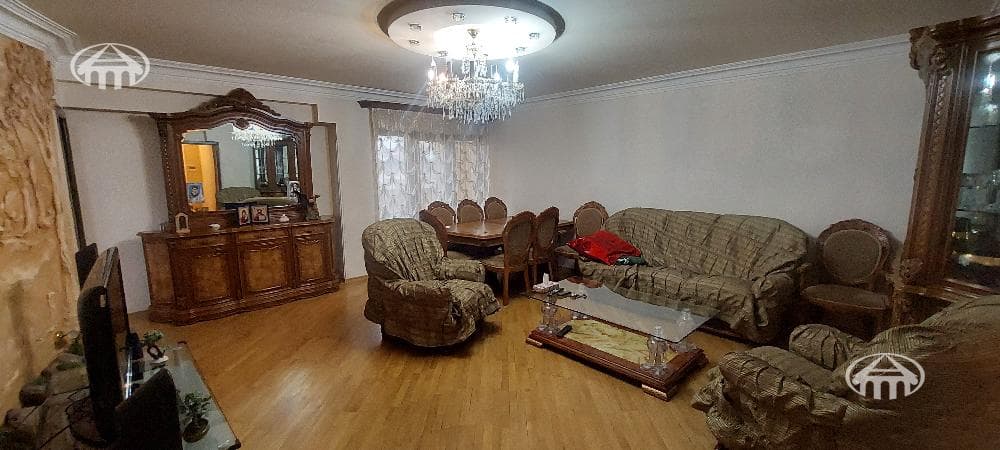 Բնակարան · 3 սեն. · 90 մ² · Քանաքեռ-Զեյթուն