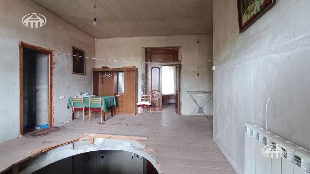 Квартира · 5 комн. · 227 м² · Гюмри