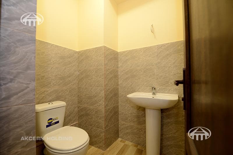 Office · 170 m² · Arabkir