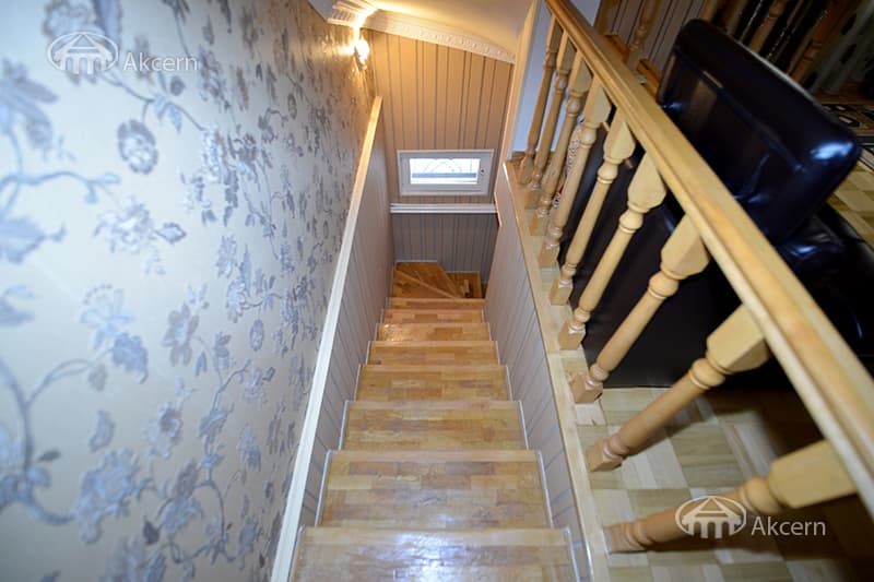 Mansion · 5 rooms · 280 m² · Parakar