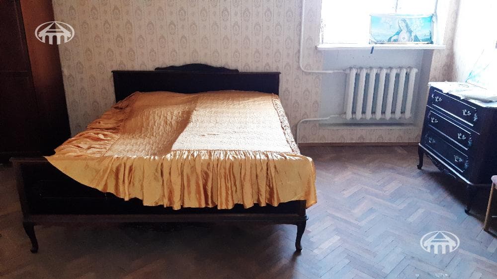 Mansion · 9 rooms · 1,117 m² · Arzni