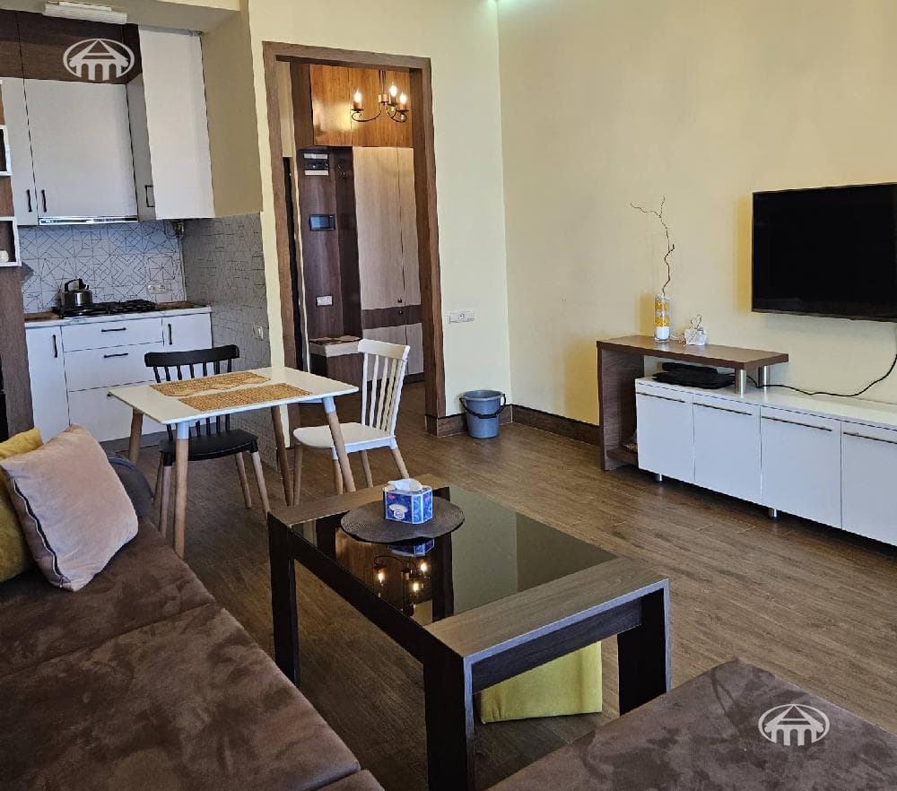 Квартира · 2 комн. · 53 м² · Арабкир