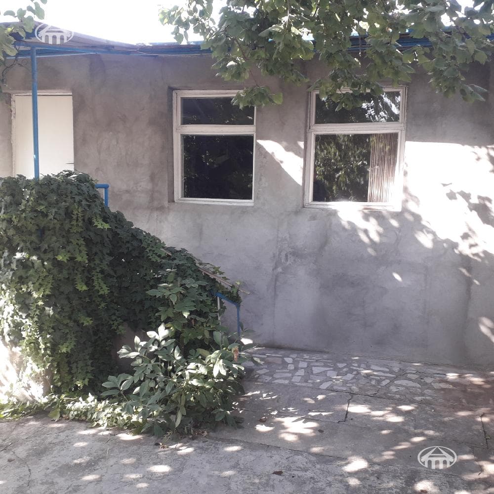 Առանձնատուն · 2 սեն. · 39 մ² · Քանաքեռ-Զեյթուն