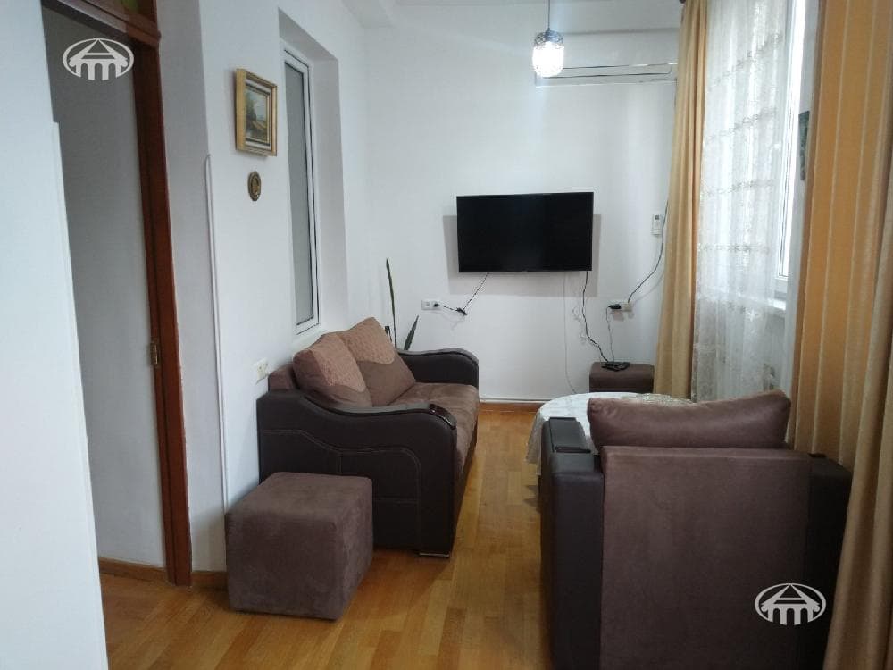 Apartment · 1 rooms · 48 m² · Kentron