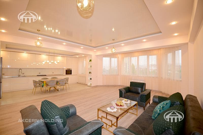 Apartment · 3 rooms · 135 m² · Kentron
