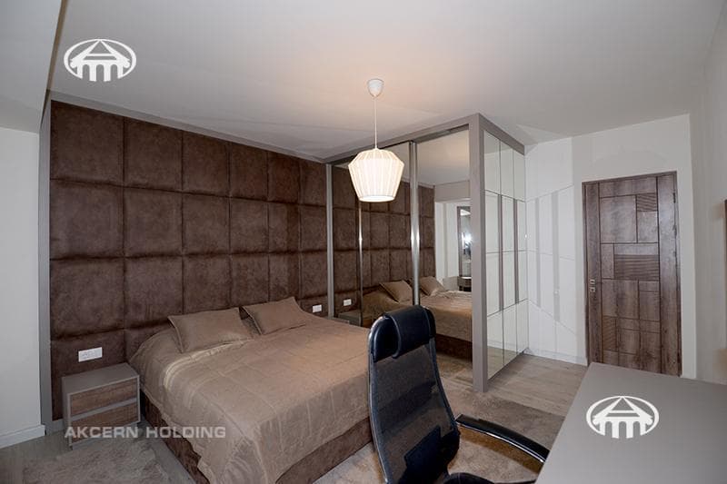 Apartment · 4 rooms · 117 m² · Kentron