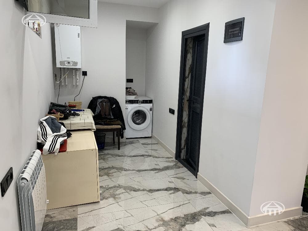 Apartment · 2 rooms · 58 m² · Arabkir