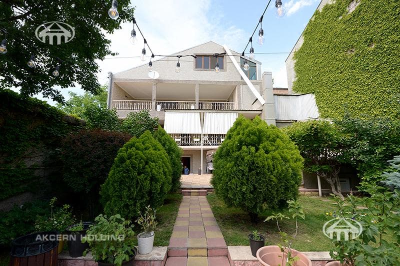 Mansion · 6 rooms · 512 m² · Arabkir