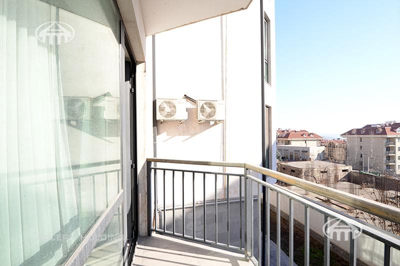Apartment · 4 rooms · 117 m² · Kentron